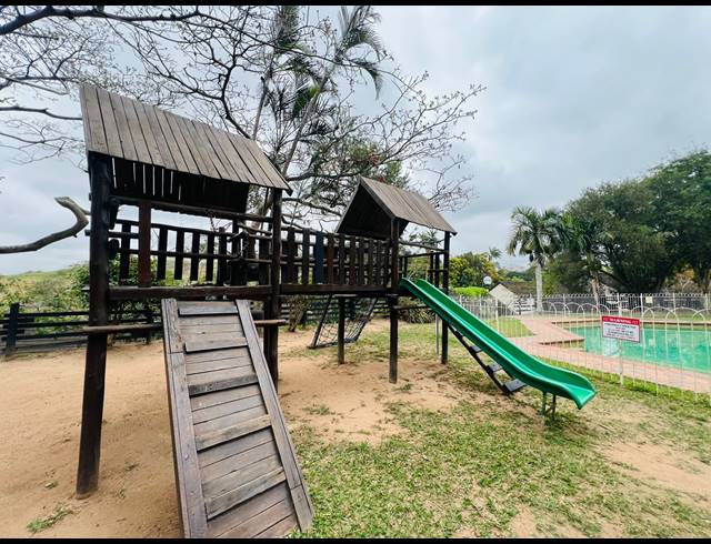 2 BEDROOM TOWNHOUSE FOR SALE IN CATO MANOR